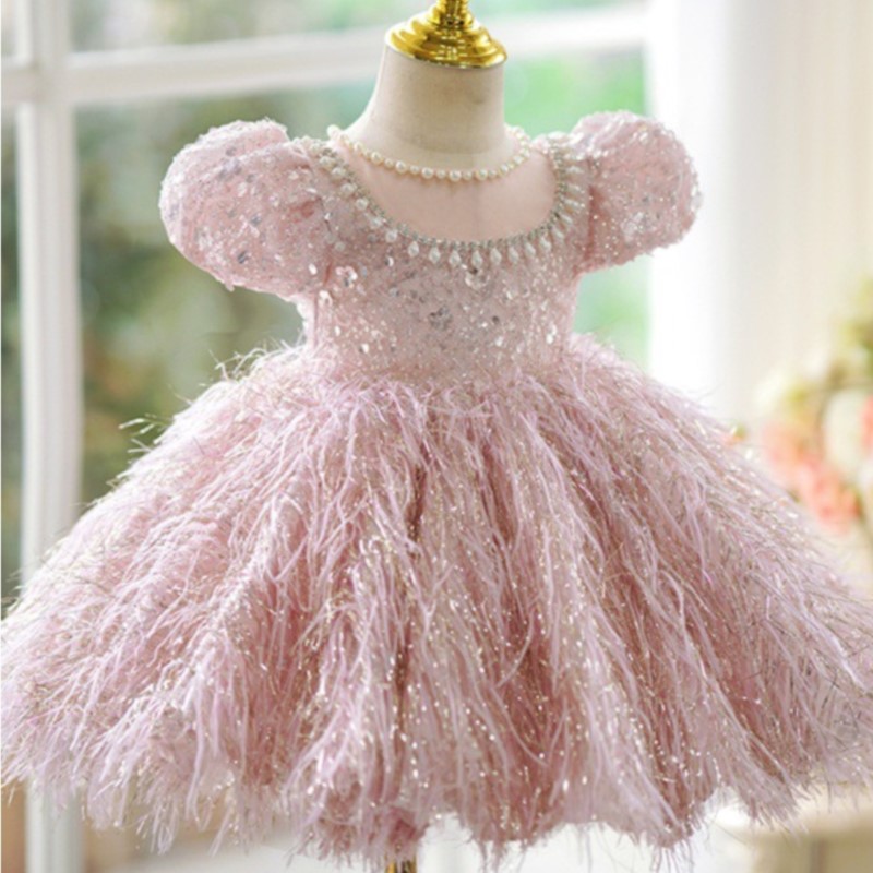 女の赤ちゃんのためのスパンコールフェザードレス,ふくらんでい - Baby Z Clothing のレビューと価格
